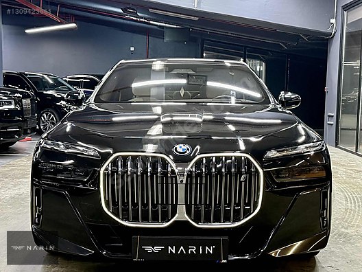 2024 BMW İ7 XDRİVE60 M EXCELLENCE THEATRE SCREEN BAYİ